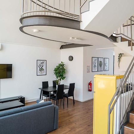 Апартаменты Fantastic Loft With Balcony Берлин Экстерьер фото