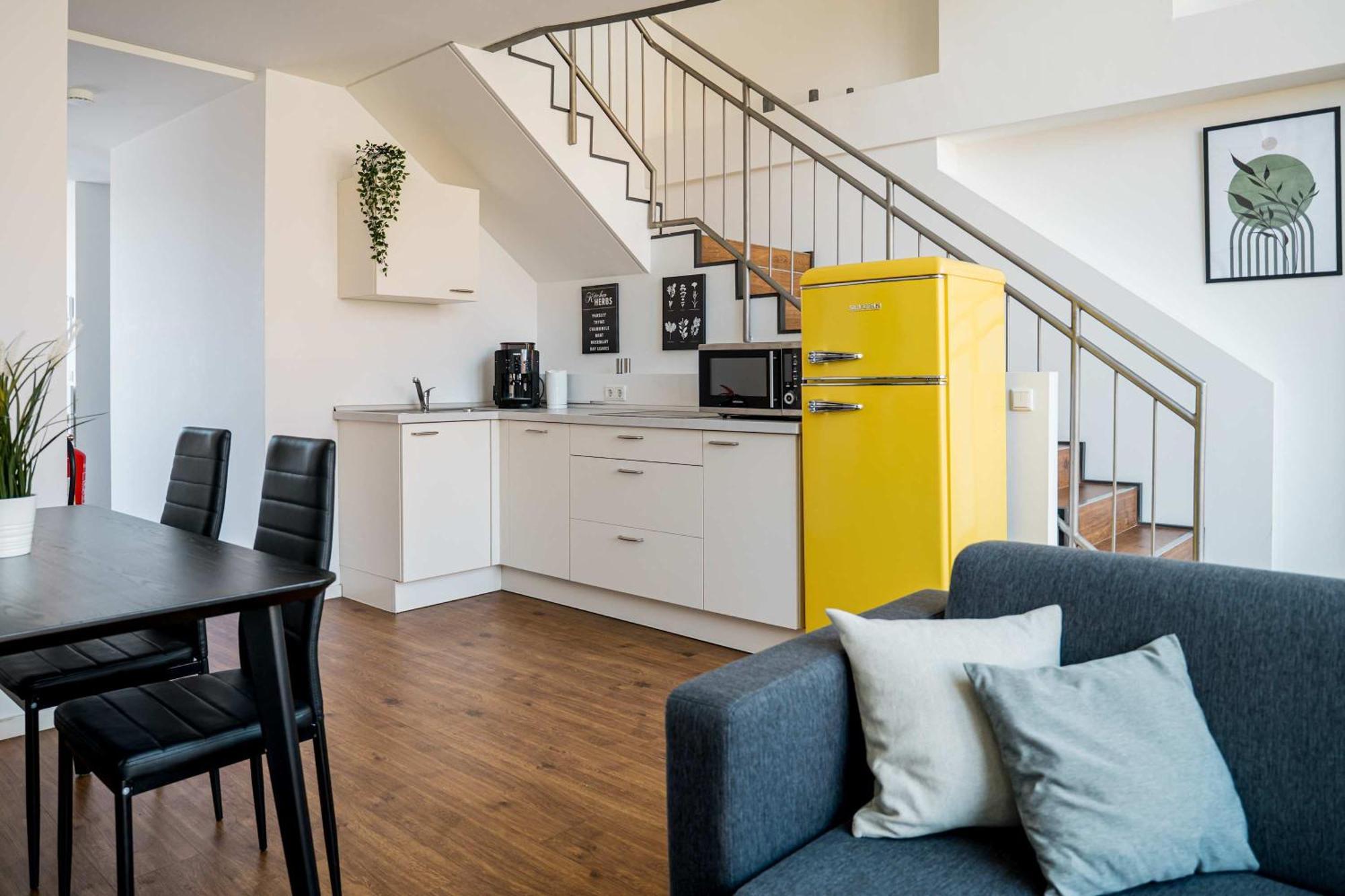Апартаменты Fantastic Loft With Balcony Берлин Экстерьер фото